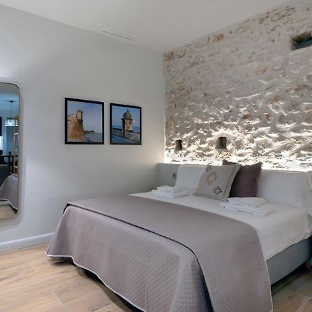 Villar Suites By Cadiz4Rentals Bagian luar foto