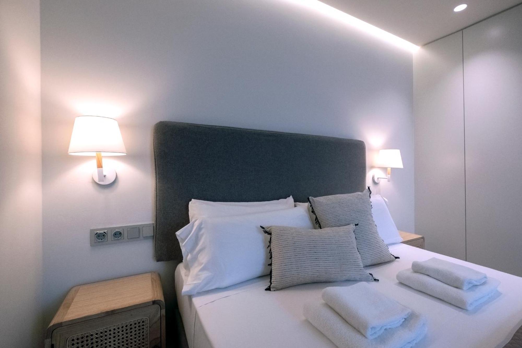 Villar Suites By Cadiz4Rentals Bagian luar foto