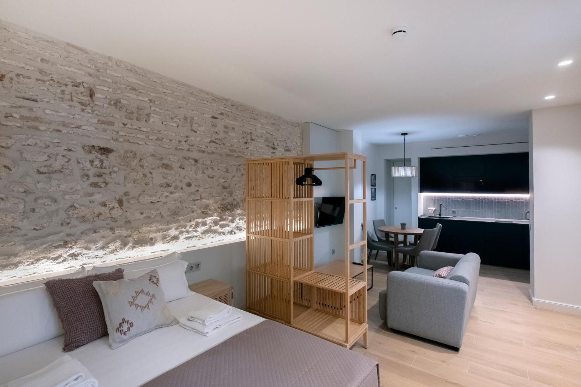 Villar Suites By Cadiz4Rentals Bagian luar foto