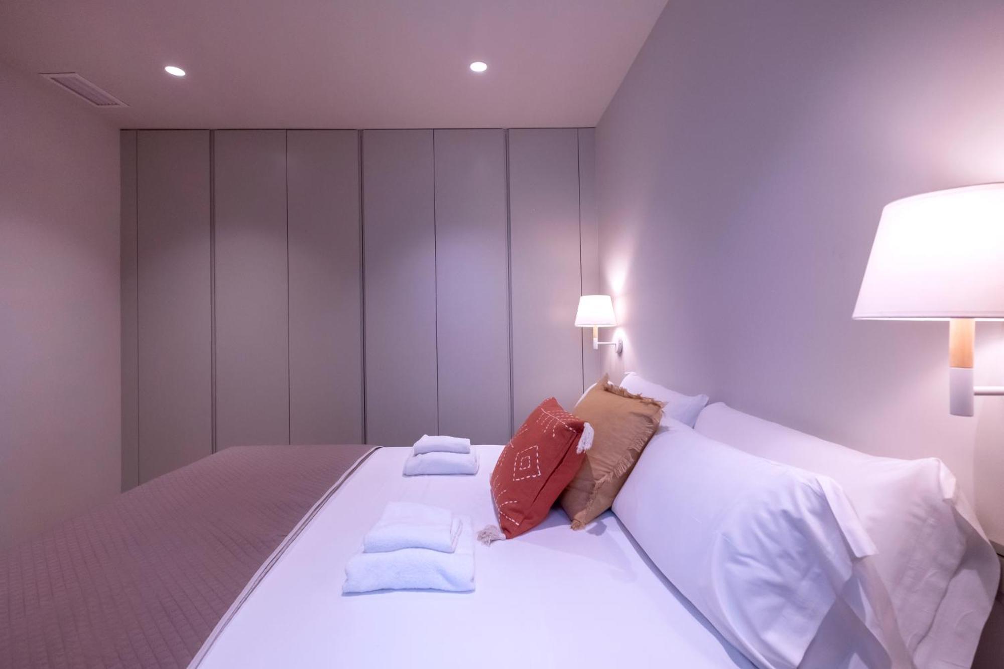 Villar Suites By Cadiz4Rentals Ruang foto