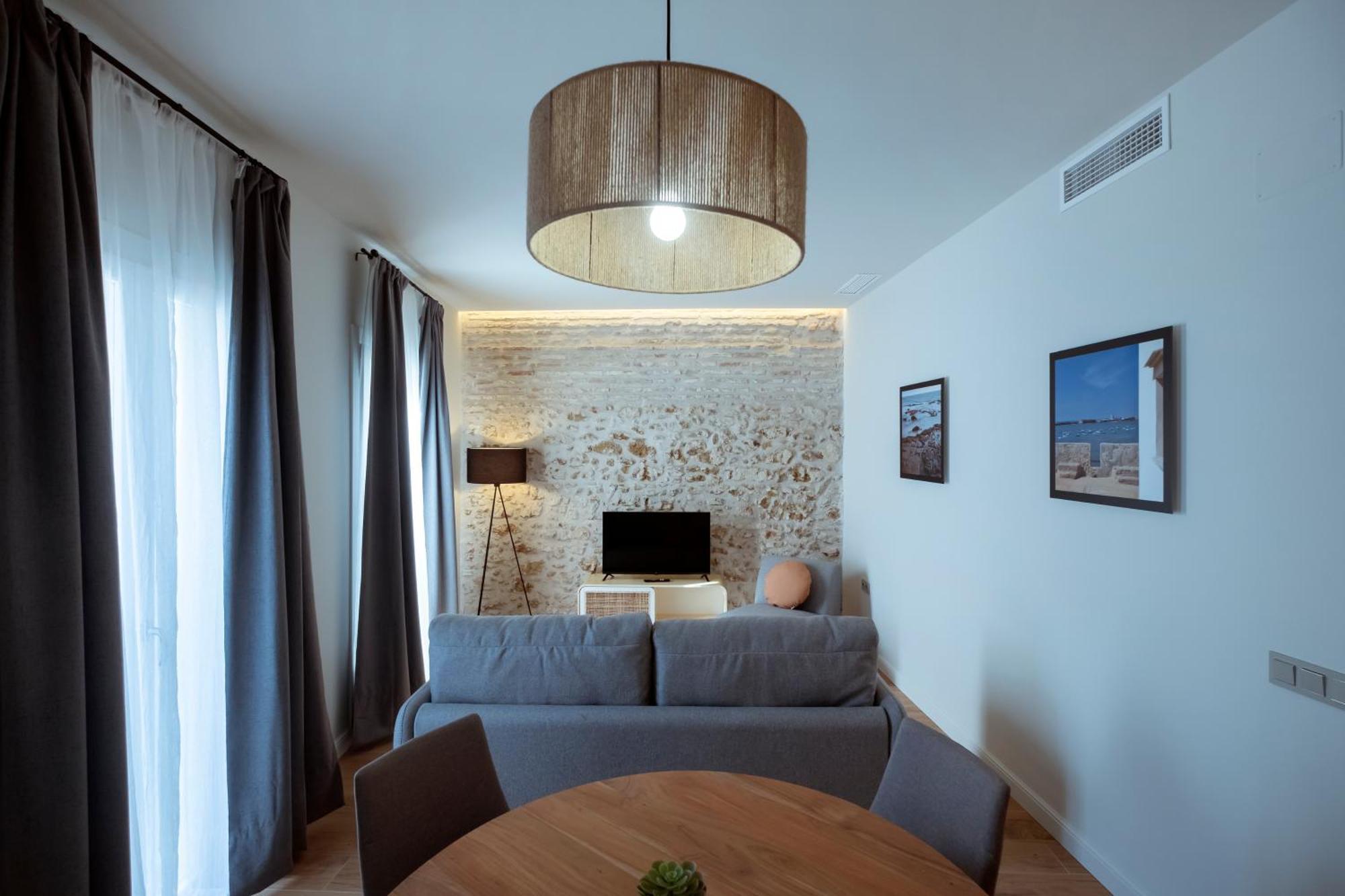 Villar Suites By Cadiz4Rentals Ruang foto