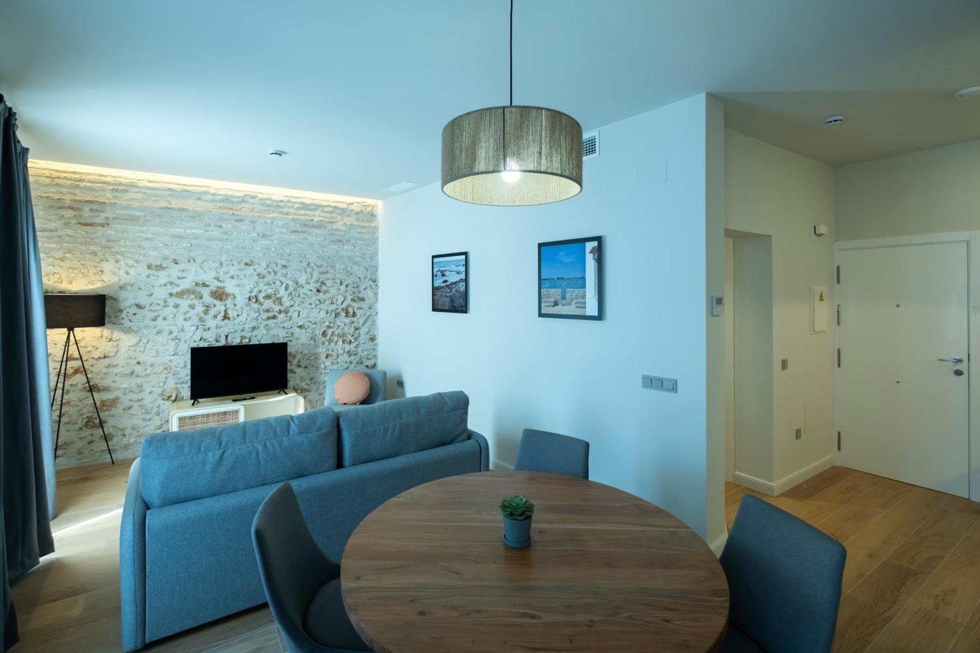 Villar Suites By Cadiz4Rentals Ruang foto