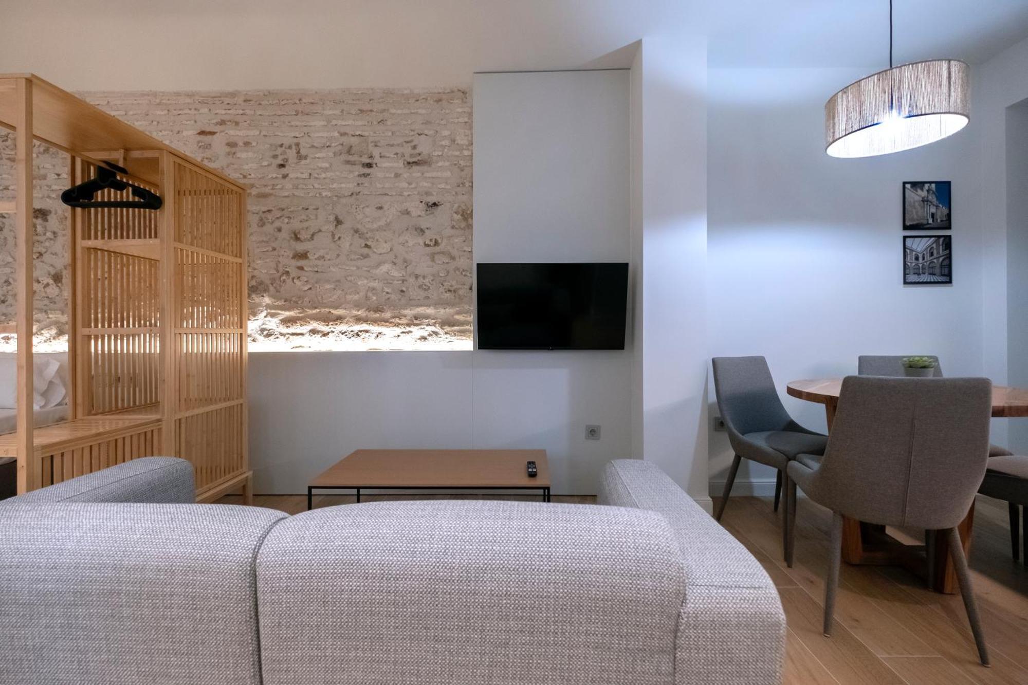 Villar Suites By Cadiz4Rentals Ruang foto